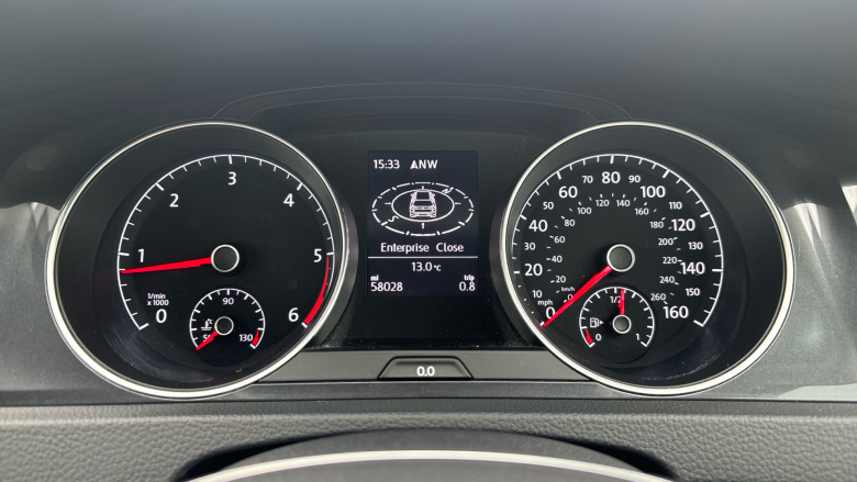 Volkswagen Golf 1.6 TDI SE [Nav] 5dr Diesel Hatchback